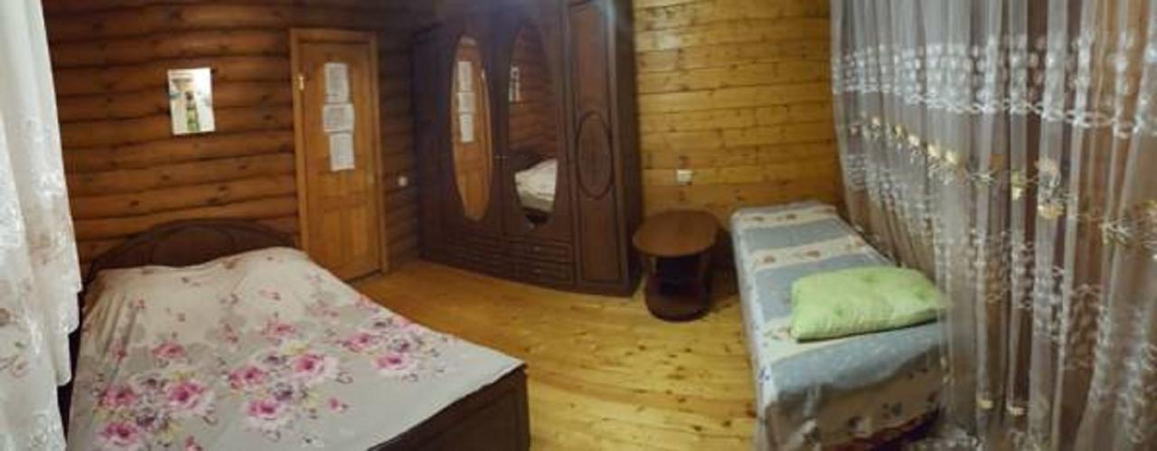 U Iriny Hotel Picunda Kültér fotó