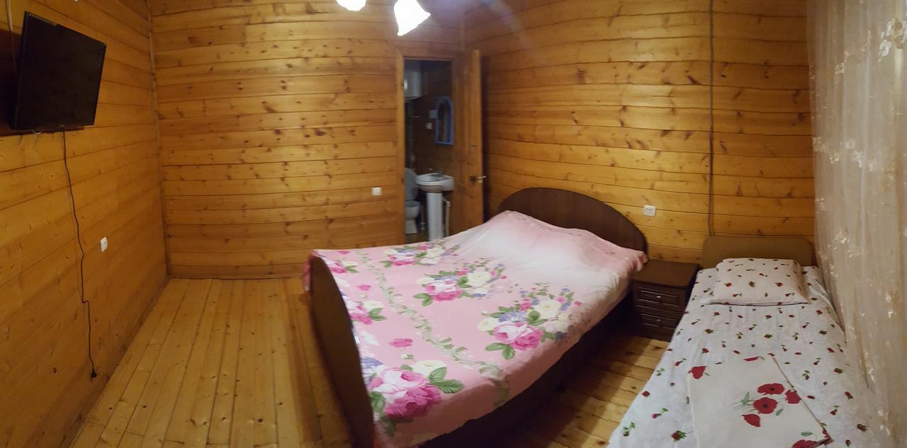 U Iriny Hotel Picunda Kültér fotó